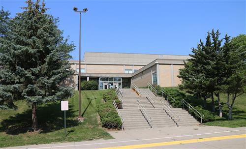 Ashland Park-Robbins Front View